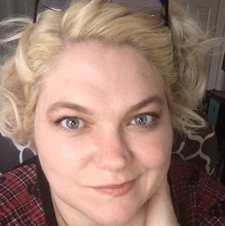 🐾👟🕶Tiffanie 🕶👟🐾