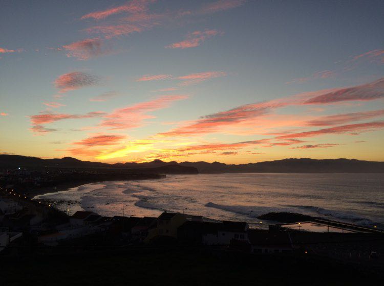 Azorean Sunset Loft 🐳 🐬🇵🇹