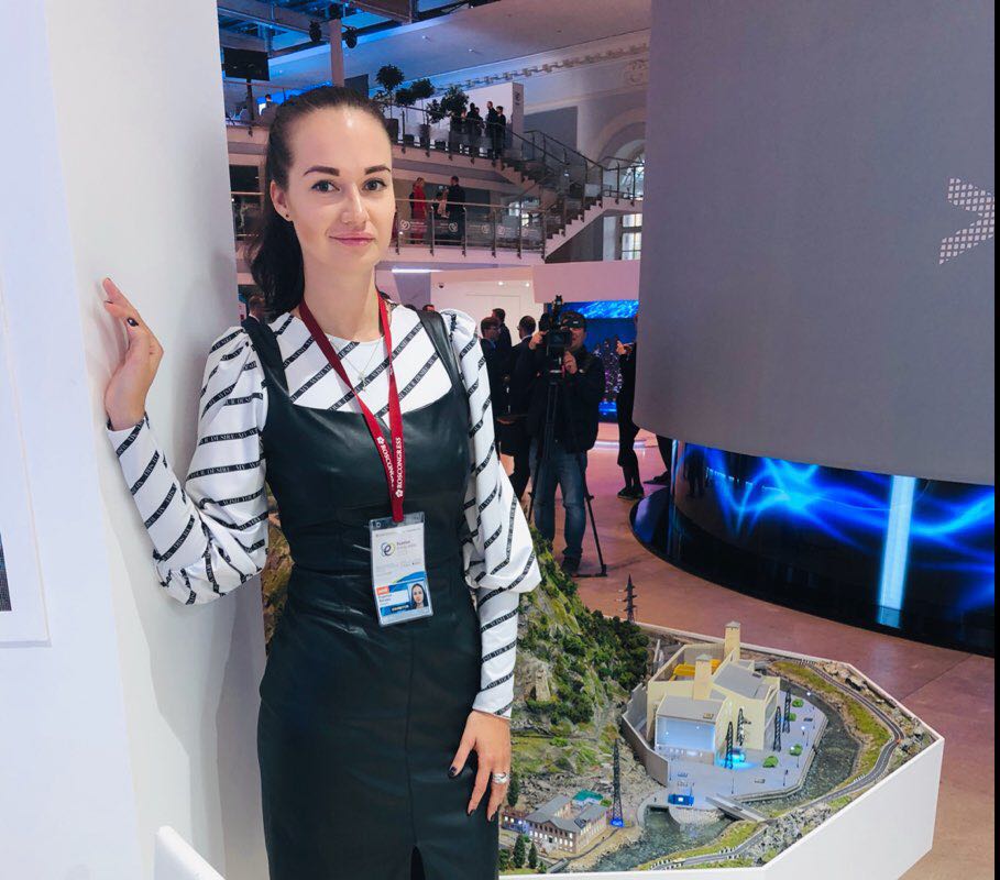 Евгения Хвалько