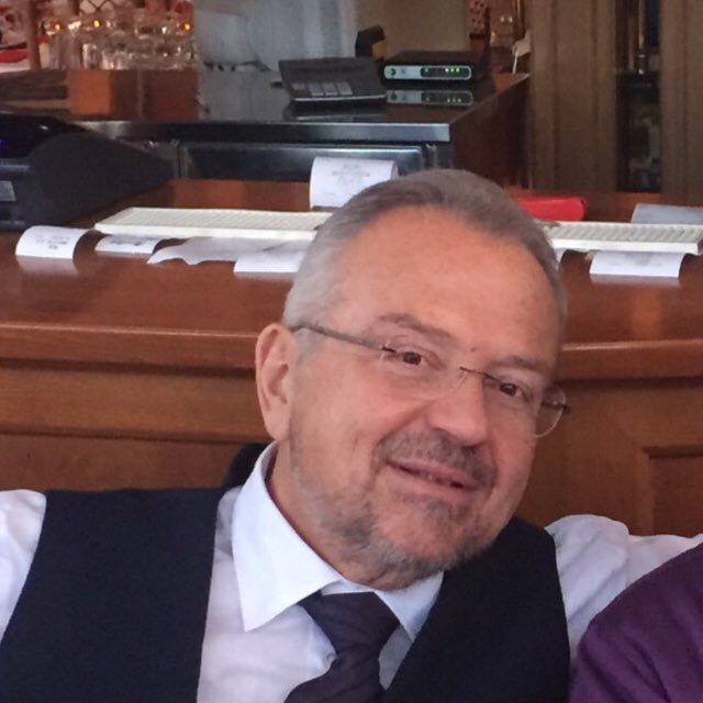 manolis