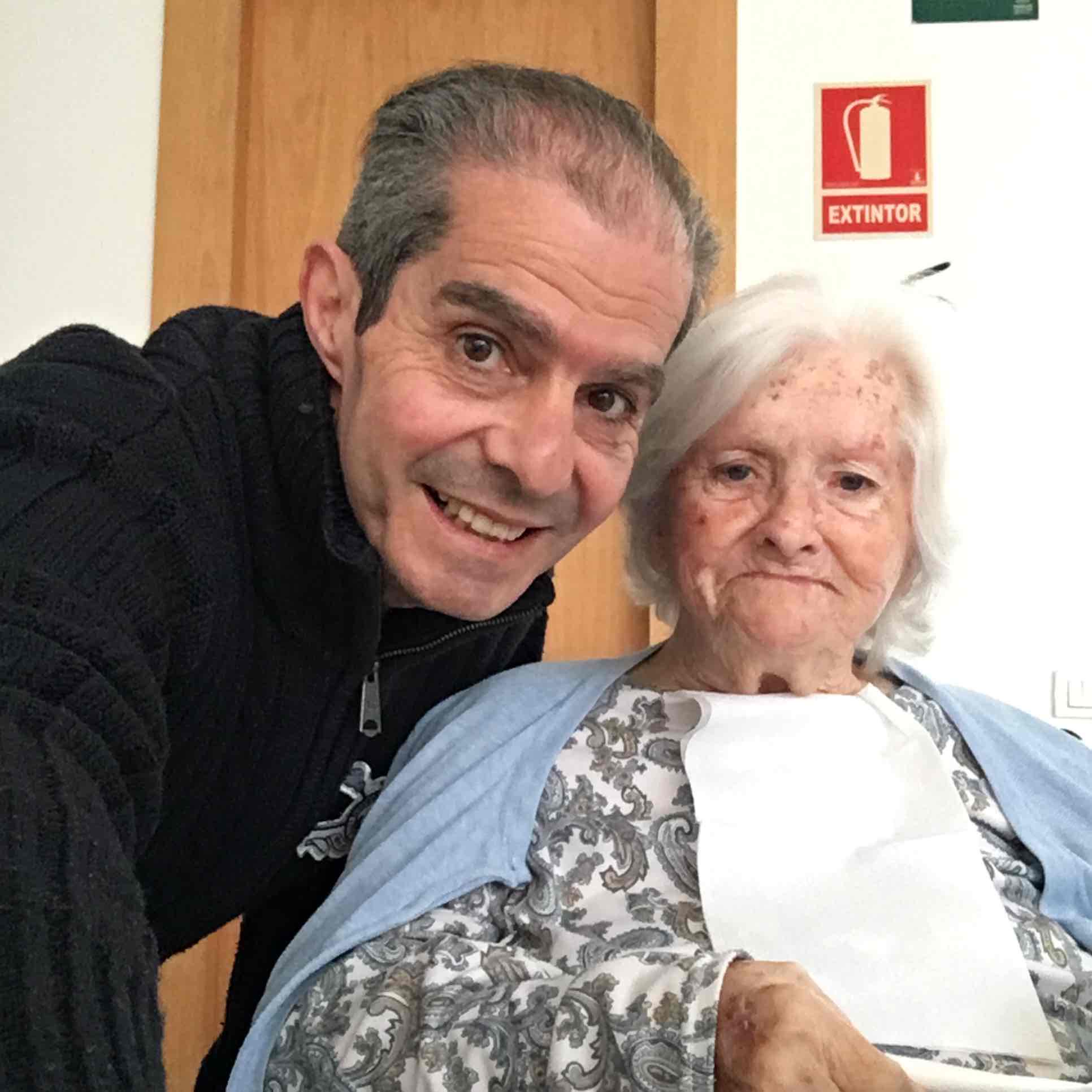 los incansables logo