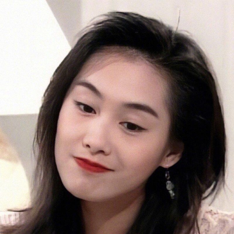 泡在钻石里的张华丽