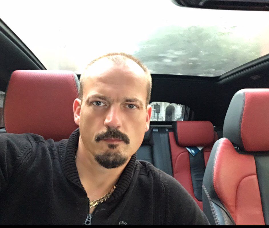 🇩🇪   GAP   🇩🇪