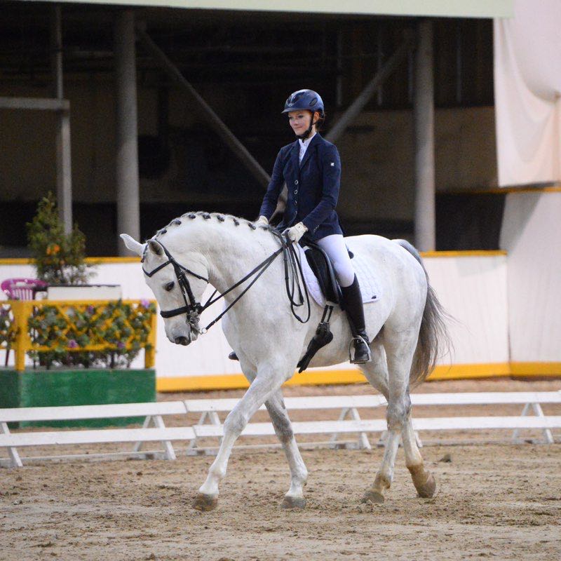 Комротова Валерия