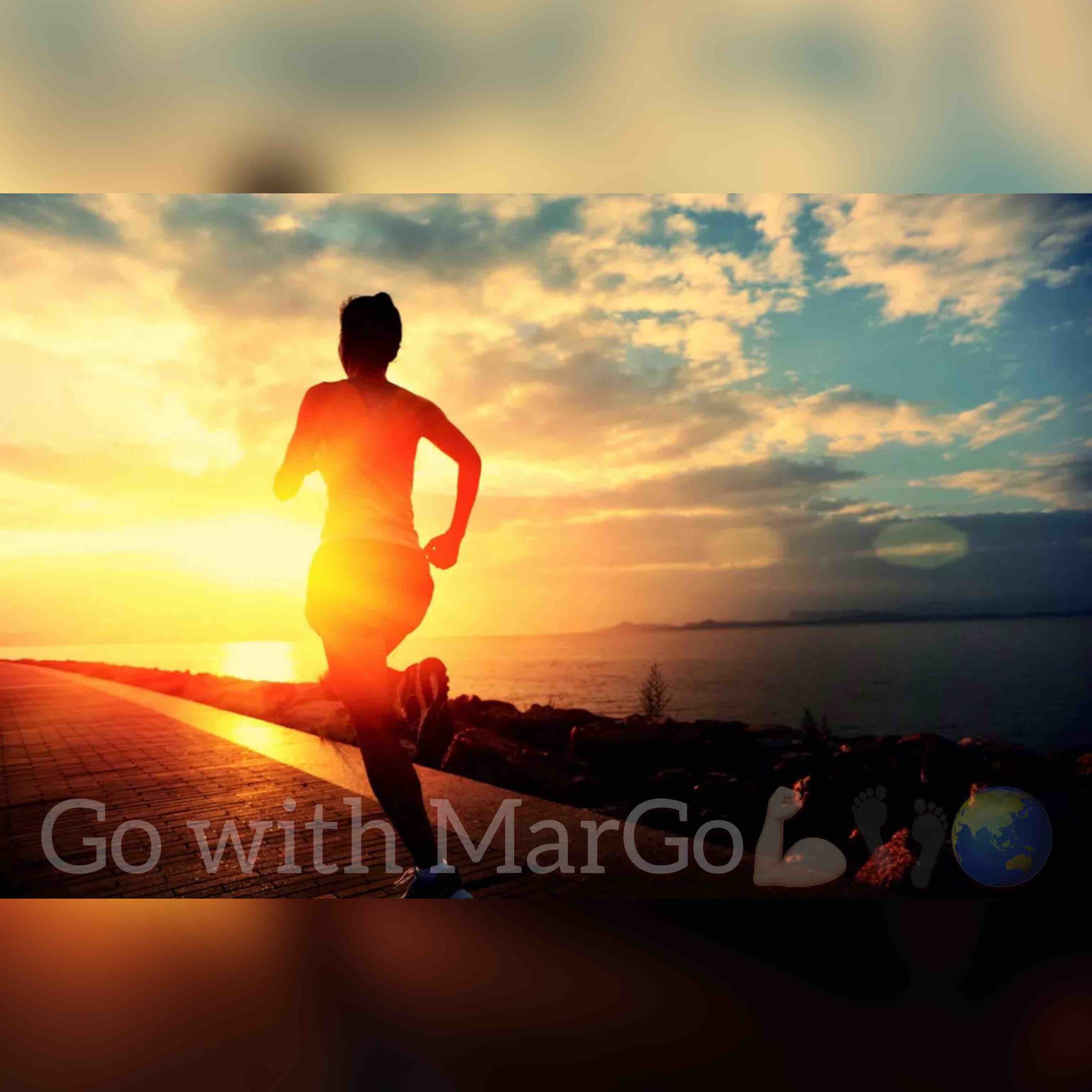 Движж 🌏👣🤗 Go with MarGo logo