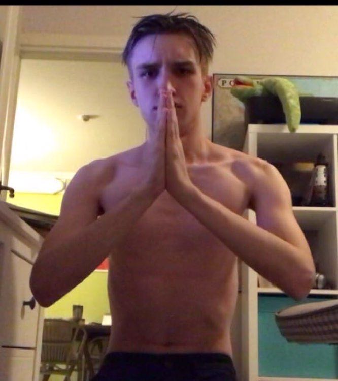 Крючков Артём ПРО-224