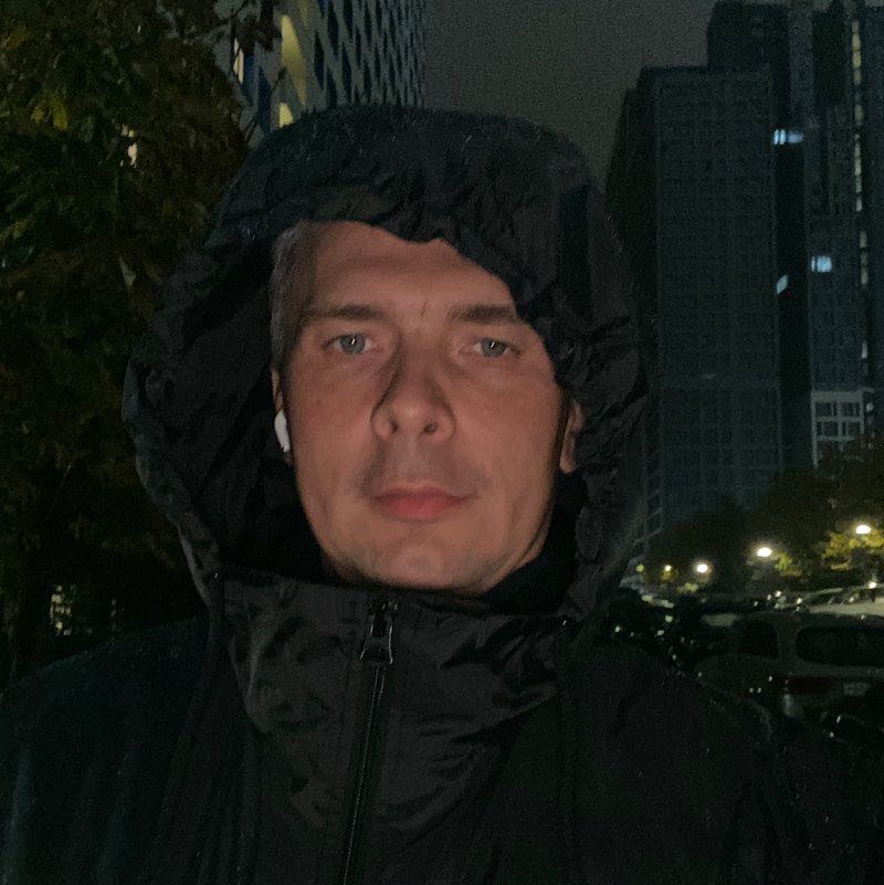 Maksim Pivovarov profile