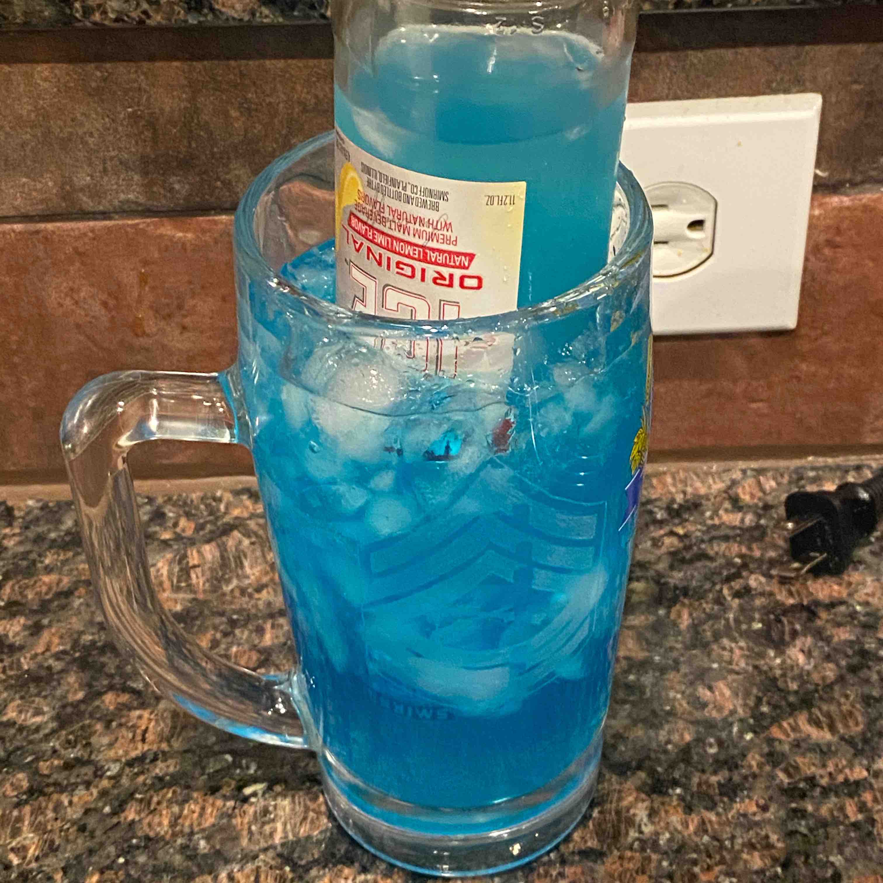 Team Hustle & Grind logo