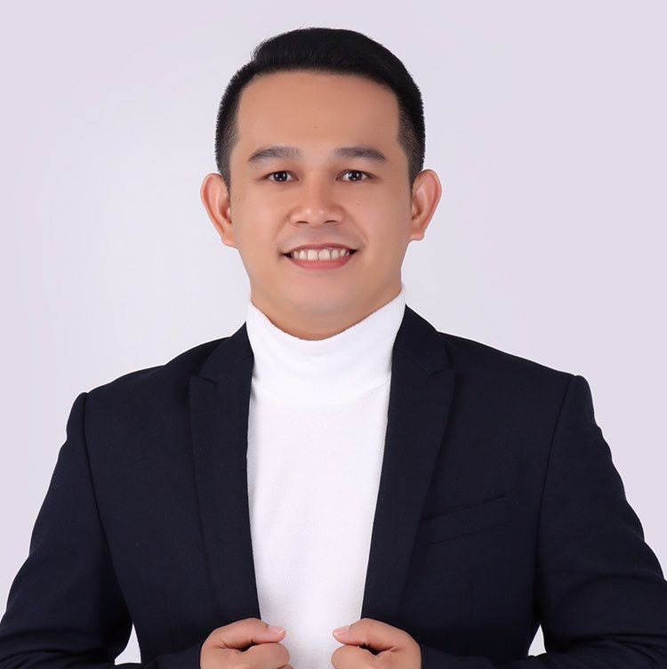 Warren Sajulga