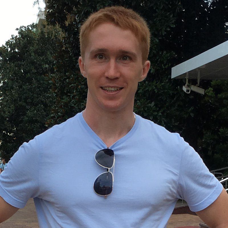 Олег Бондаренко