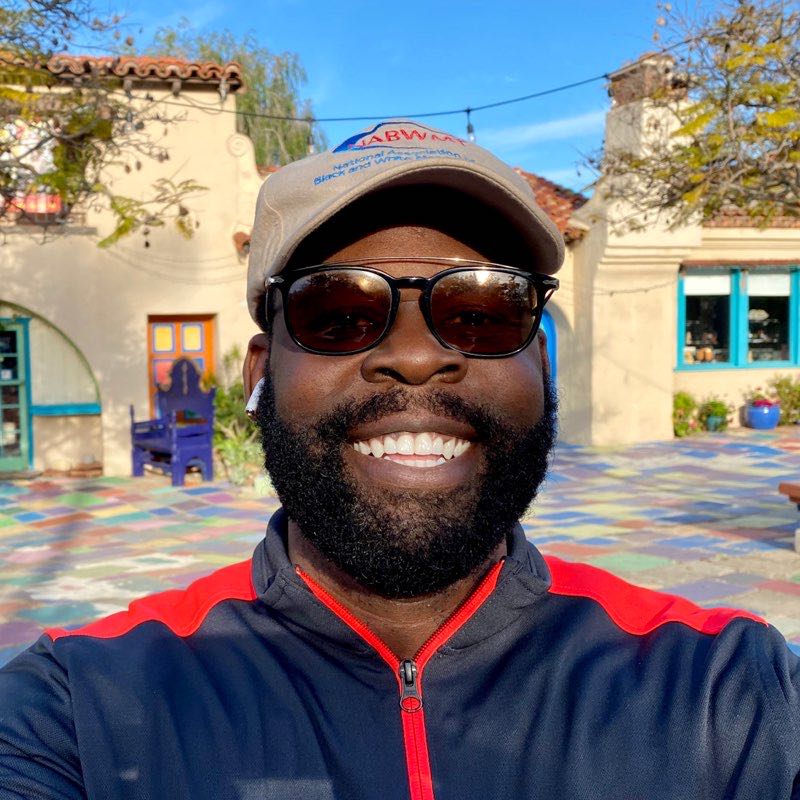 🏳️‍🌈 johnny_sandiego