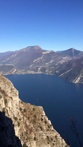 Lago di Garda in forma🙌🏻 logo